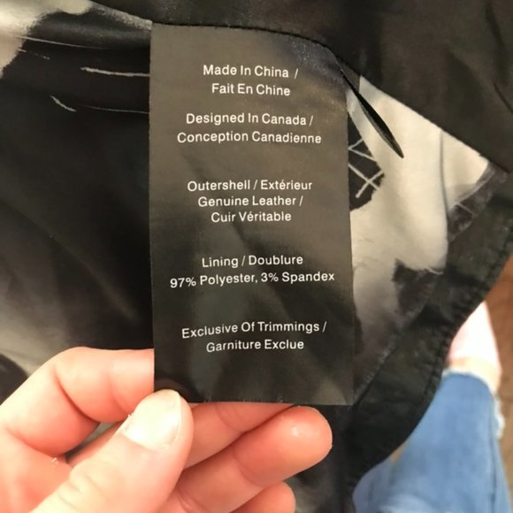 Danier Leather Jacket Size XXS - Picture 6 of 6